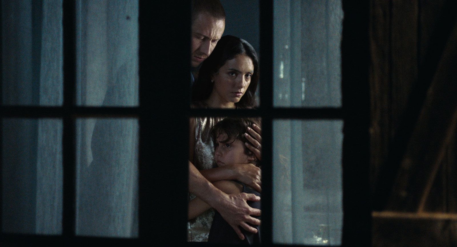 Cannes Film Festival: Histoires de la Nuit (2026) – classic home invasion tale is a thrill ride with faults